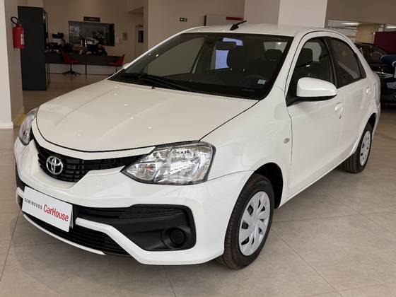 TOYOTA ETIOS 1.5 XS SEDAN 16V FLEX 4P MANUAL